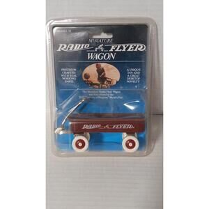 Vintage 1990 Radio Flyer Miniature Wagon Model #1 Diecast Toy Desktop Novelty